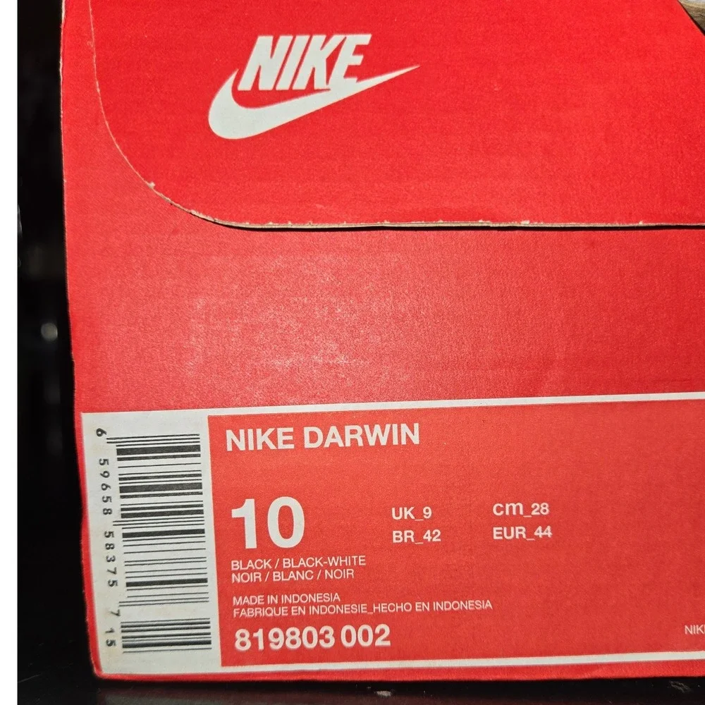 Nike Darwin Mens Black White Running Shoes Sneakers 819803-002 Size 10